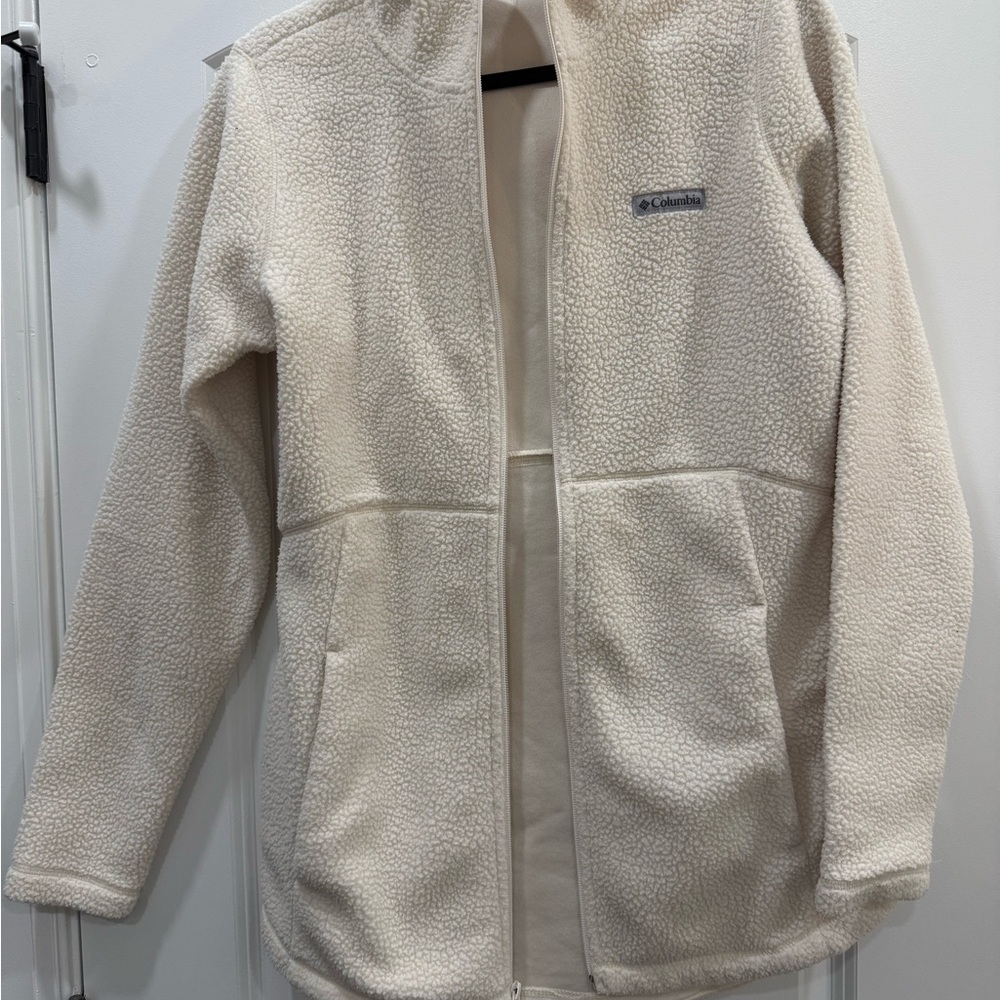Columbia Women's Cream Fleece Jacket